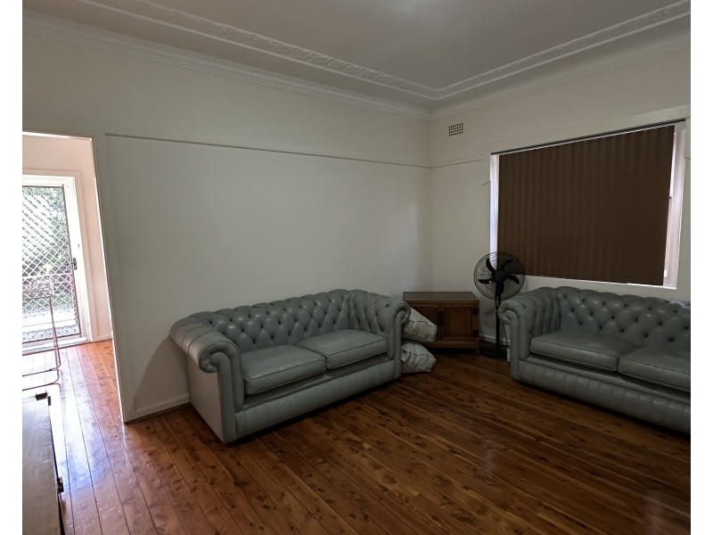 2/99 Milton St, Ashfield NSW 2131