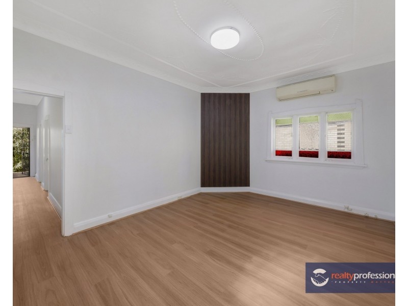 20 GLEN STREET, Marrickville NSW 2204