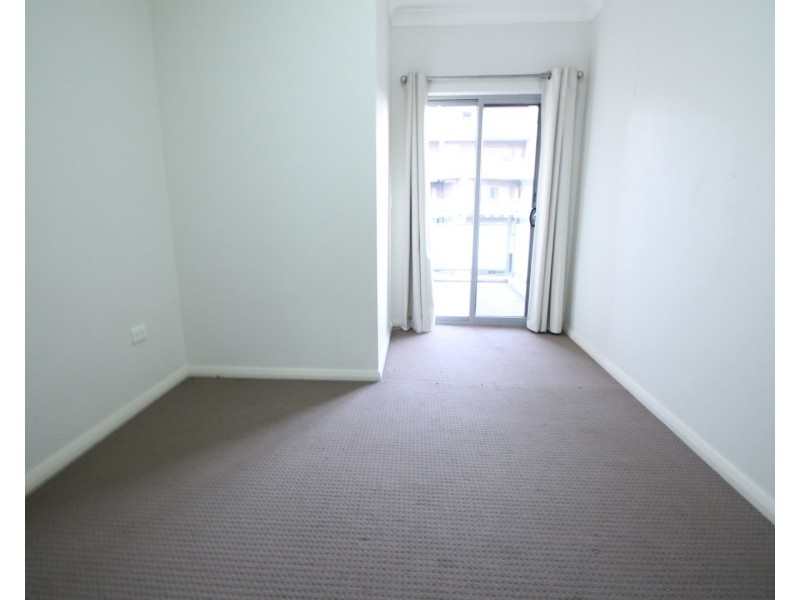 64/8-18 Briens Road, Northmead NSW 2152