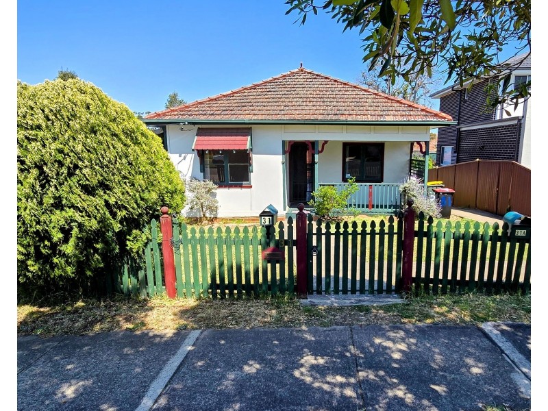 31 Esme Avenue, Chester Hill NSW 2162
