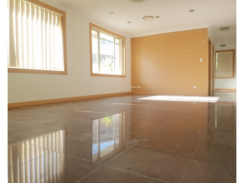 8B LISMORE STREET, Pendle Hill NSW 2145