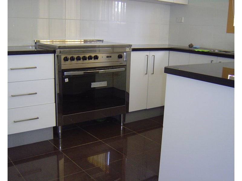 8B LISMORE STREET, Pendle Hill NSW 2145