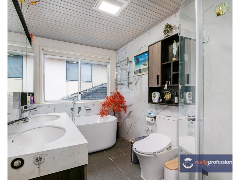 22 CAPIZZI PLACE, Castle Hill NSW 2154