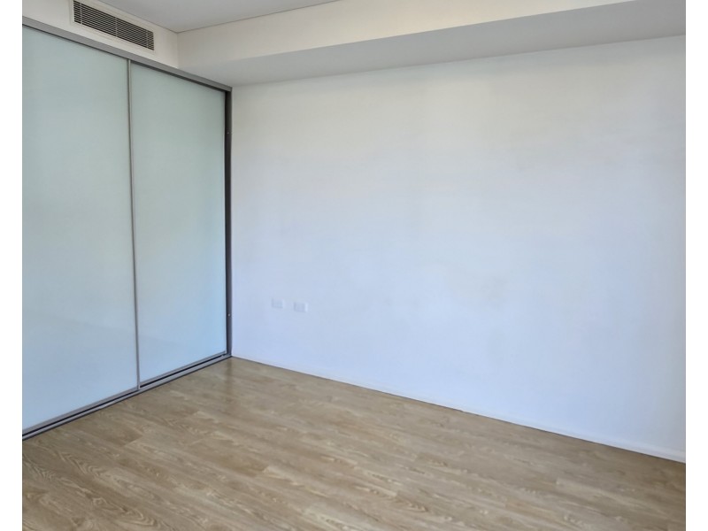 108C/1 – 9 Allengrove Cr, North Ryde NSW 2113