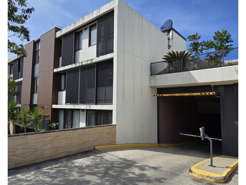 108C/1 – 9 Allengrove Cr, North Ryde NSW 2113