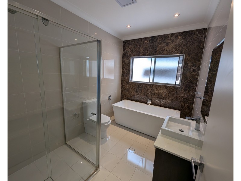 194 Driftway Drive, Pemulwuy NSW 2145