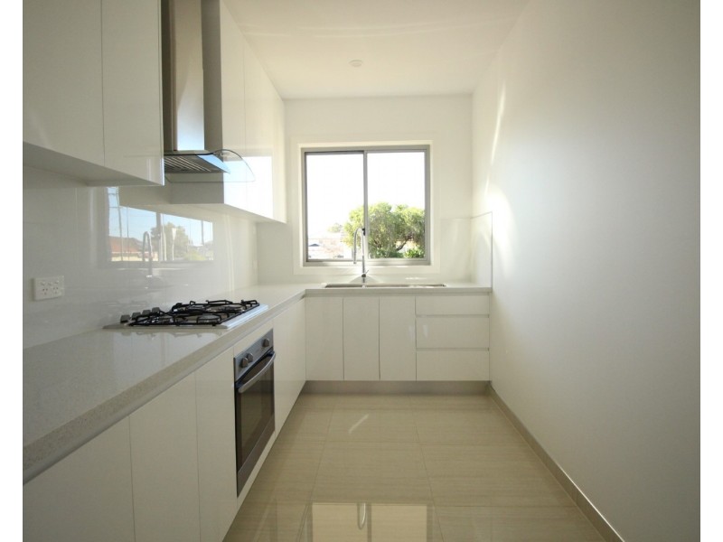 105 Gladstone St, Cabramatta NSW 2166