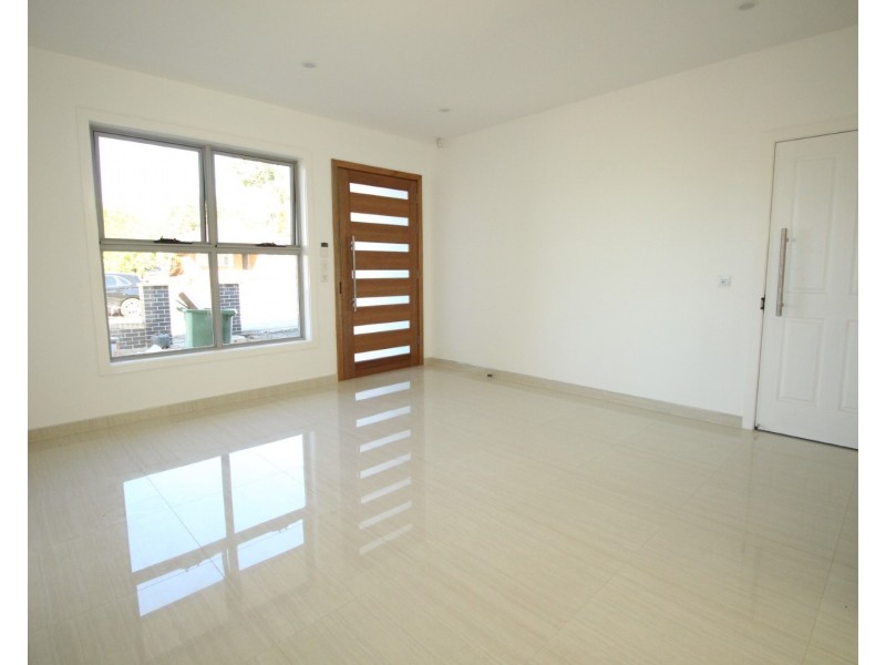 105 Gladstone St, Cabramatta NSW 2166