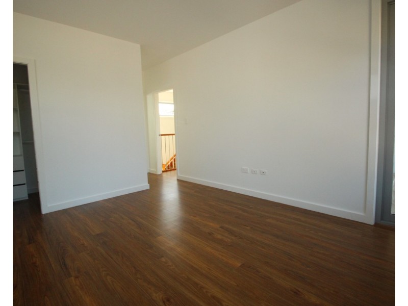 105 Gladstone St, Cabramatta NSW 2166