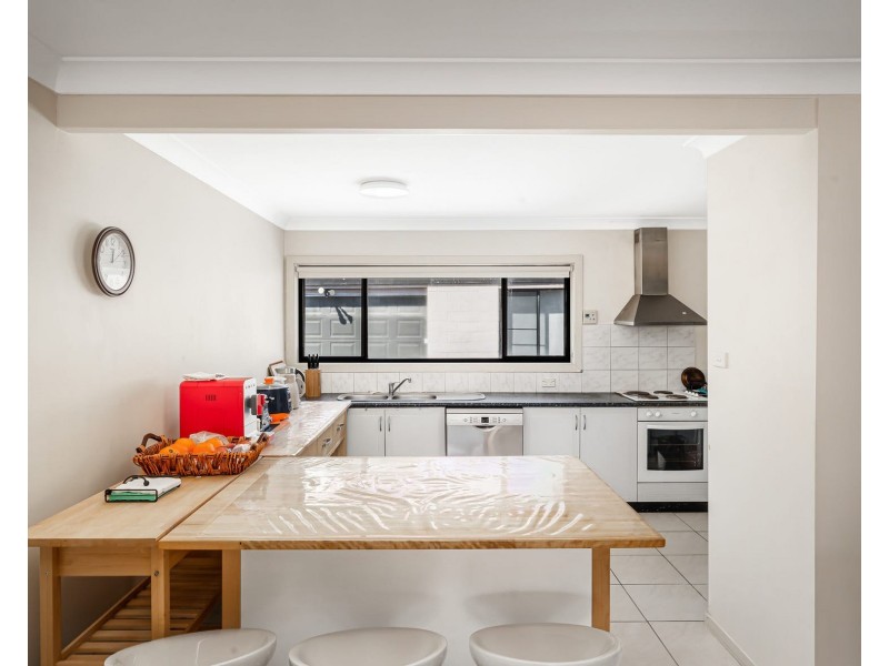 2 Jamieson Ave, Baulkham Hills NSW 2153