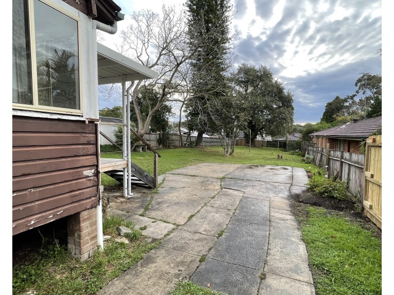 57 Balmoral St, Waitara NSW 2077