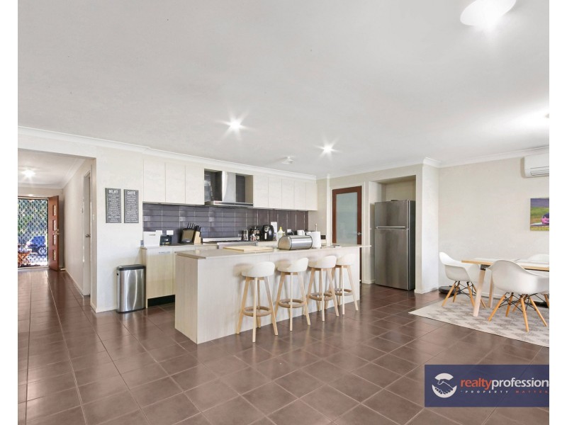 25 Brunswick Circuit, Ropes Crossing NSW 2760