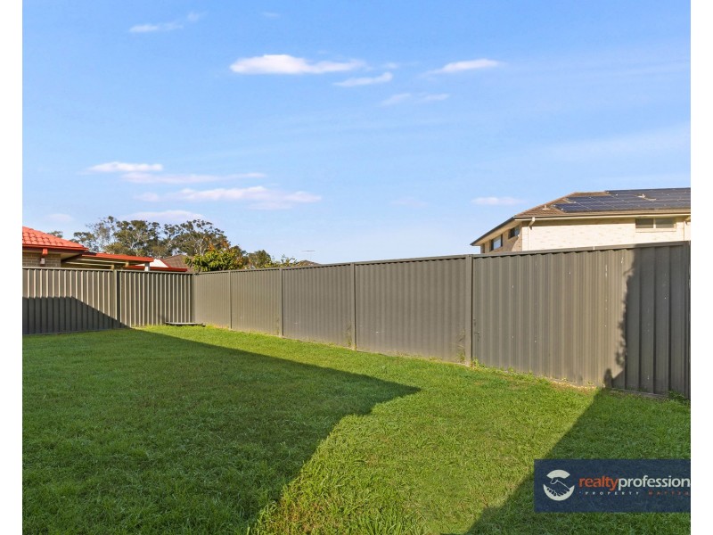 25 Brunswick Circuit, Ropes Crossing NSW 2760
