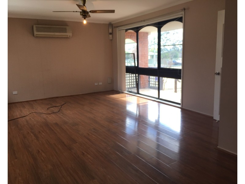 28 Church St, Riverstone NSW 2765