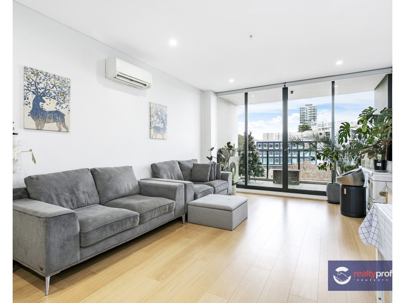 512/14-18 Auburn Street, Wollongong NSW 2500