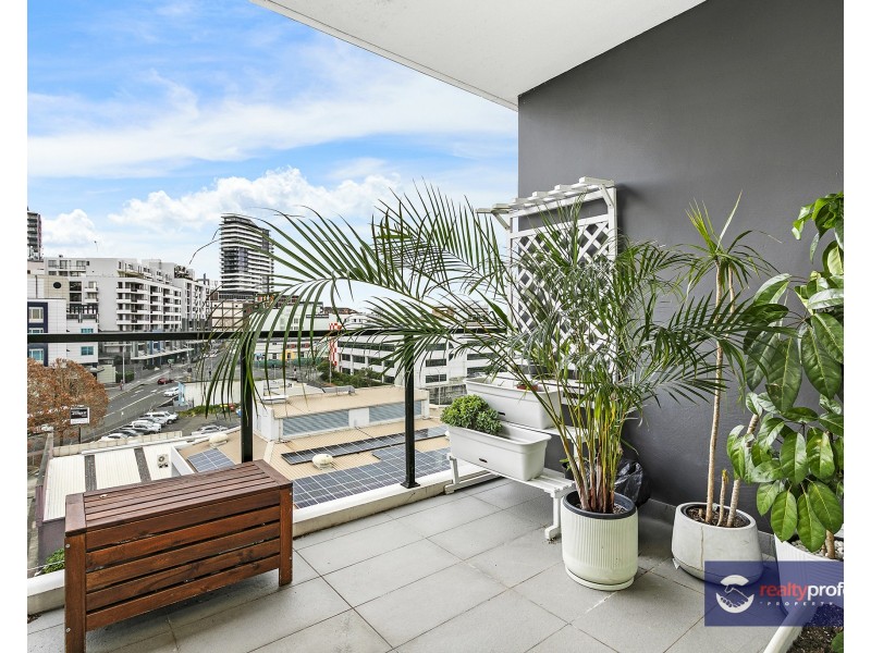 512/14-18 Auburn Street, Wollongong NSW 2500