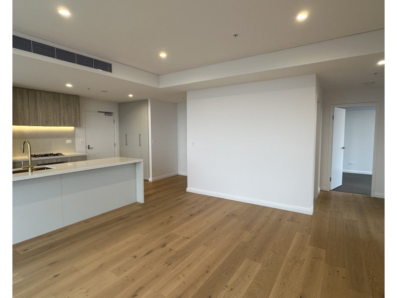 1113/2 MANDALA PARADE, Castle Hill NSW 2154