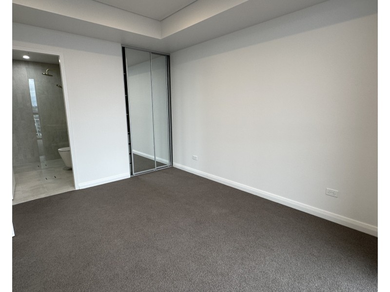 1113/2 MANDALA PARADE, Castle Hill NSW 2154