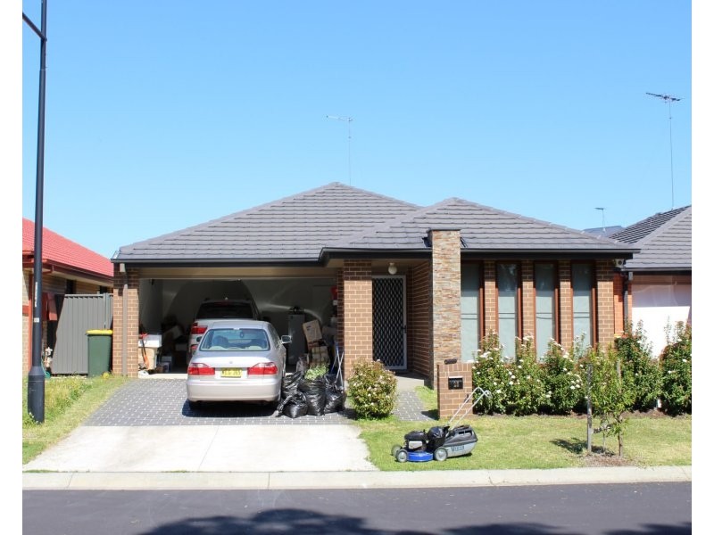 25 Brunswick Circuit, Ropes Crossing NSW 2760