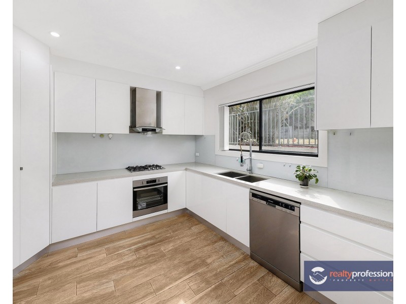 21 MANNING PARADE, Dundas Valley NSW 2117