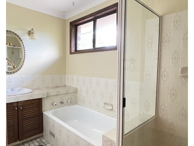 52 Barclay Road, North Rocks NSW 2151