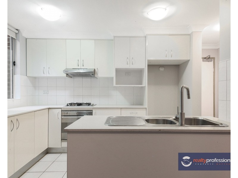 37/1-11 ROSA CRESCENT, Castle Hill NSW 2154