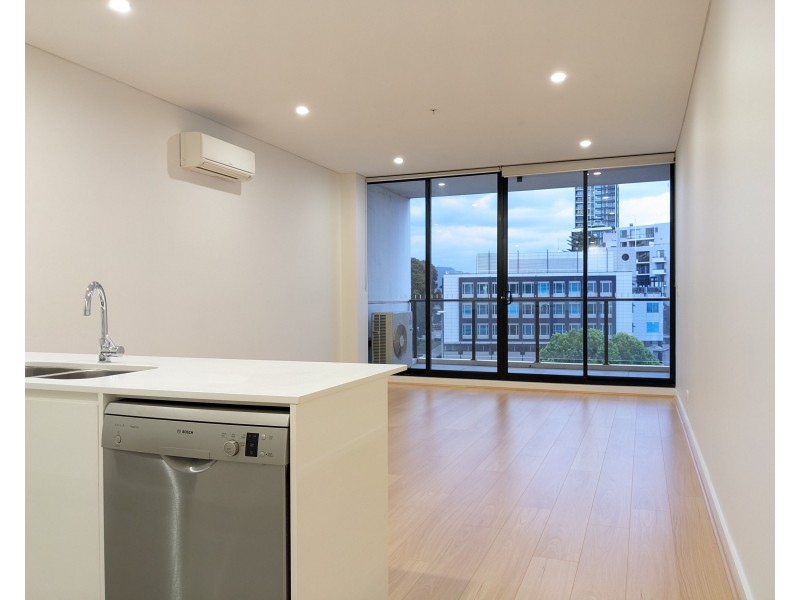 512/14-18 Auburn Street, Wollongong NSW 2500