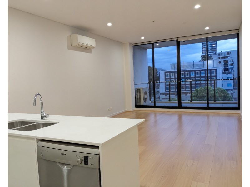 512/14-18 Auburn Street, Wollongong NSW 2500