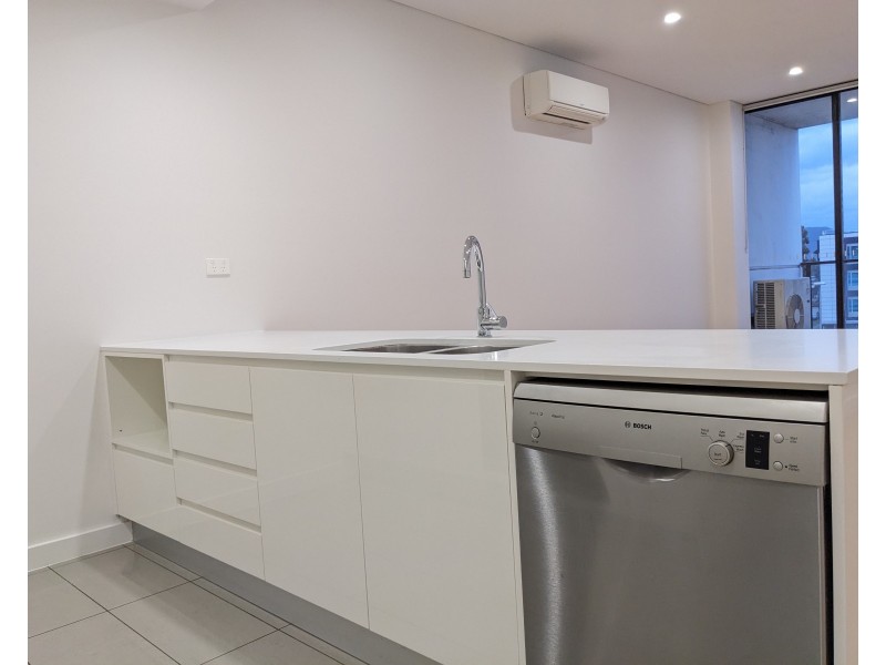 512/14-18 Auburn Street, Wollongong NSW 2500