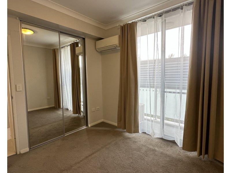 17/8 ST ANDREWS STREET, Dundas NSW 2117