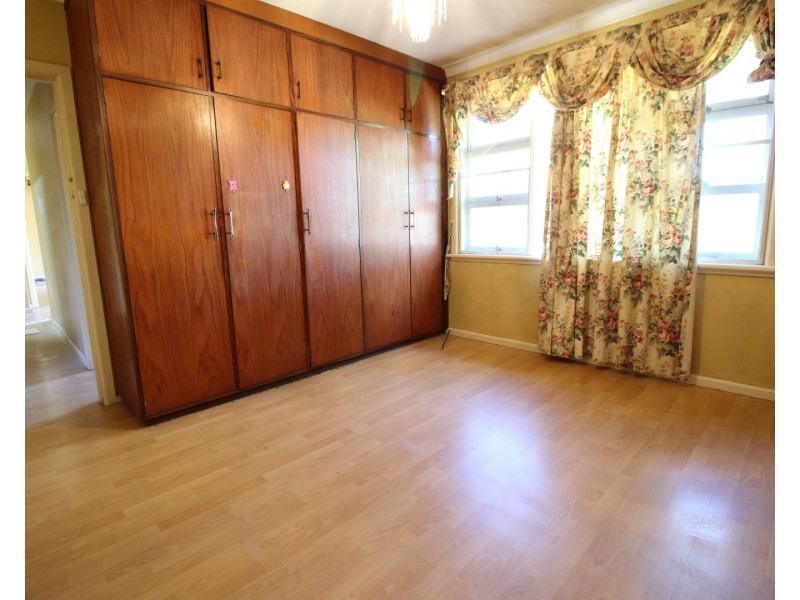 7 Moss Street, Northmead NSW 2152