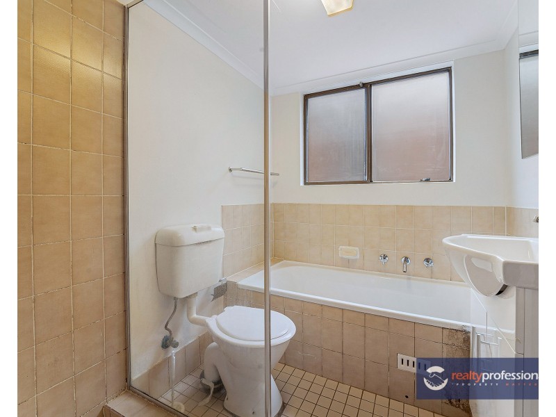 2/28-30 Lane Street, Wentworthville NSW 2145