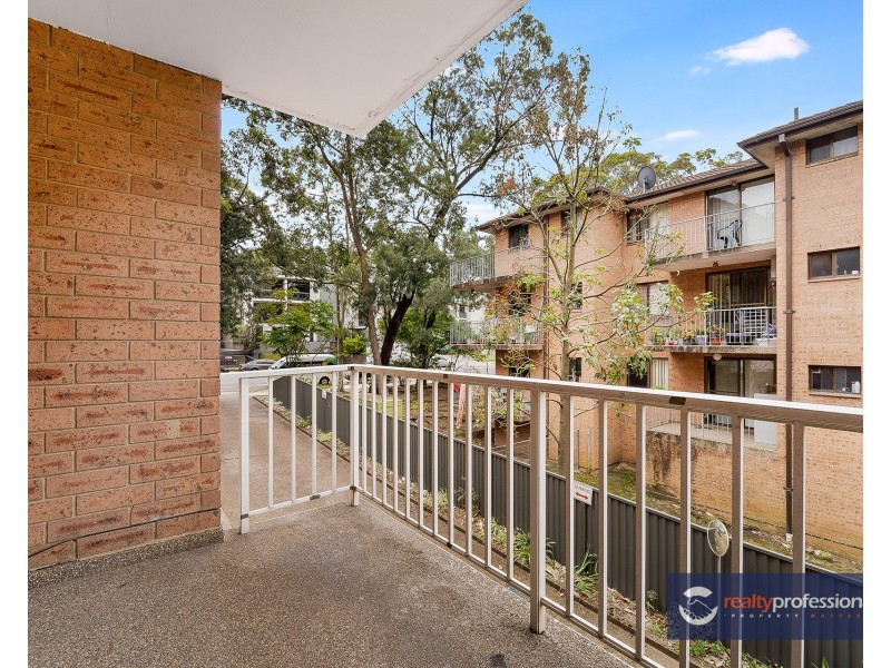 2/28-30 Lane Street, Wentworthville NSW 2145