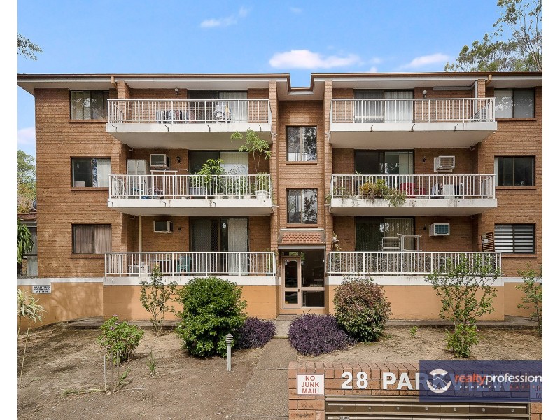 2/28-30 Lane Street, Wentworthville NSW 2145