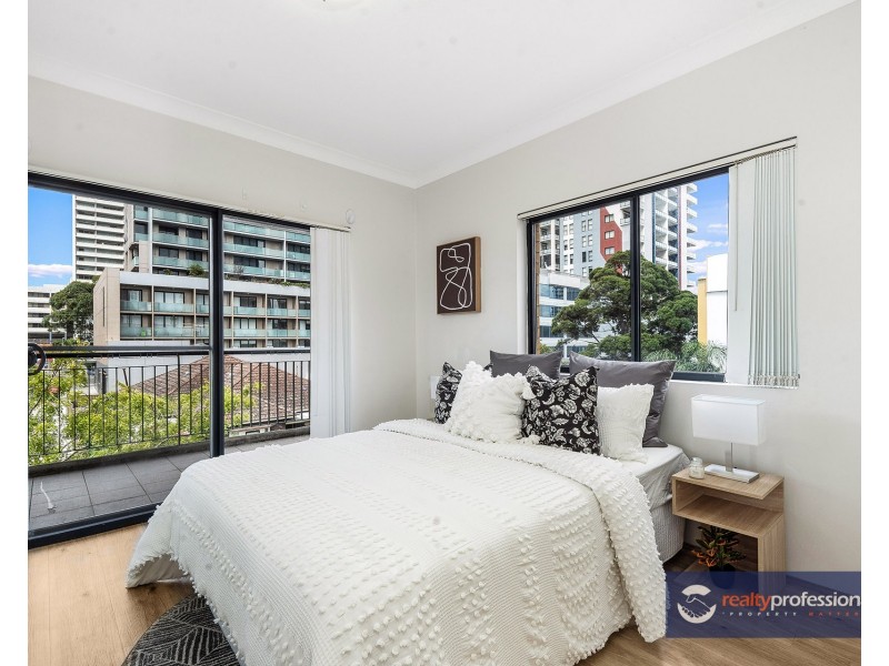 10/19 George Street, Burwood NSW 2134