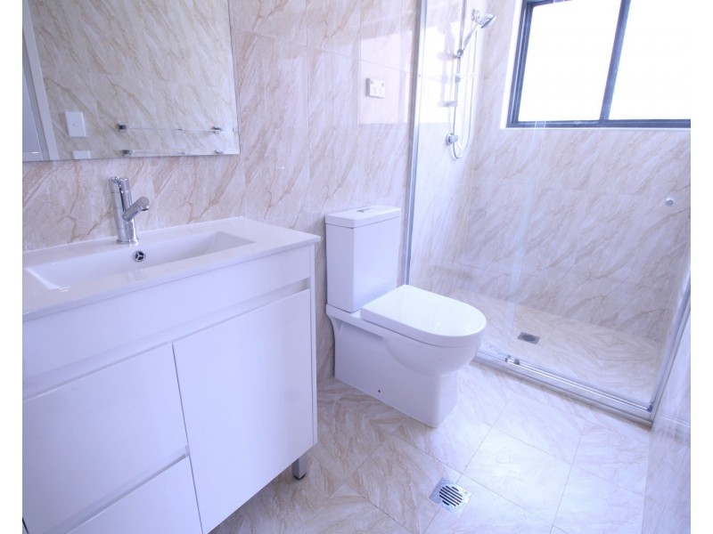 18/2-4 Amos St, Westmead NSW 2145