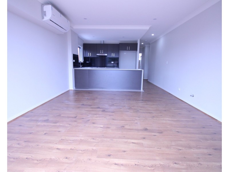 18/2-4 Amos St, Westmead NSW 2145