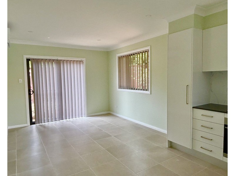 13 LAMBERT AVENUE, Ermington NSW 2115