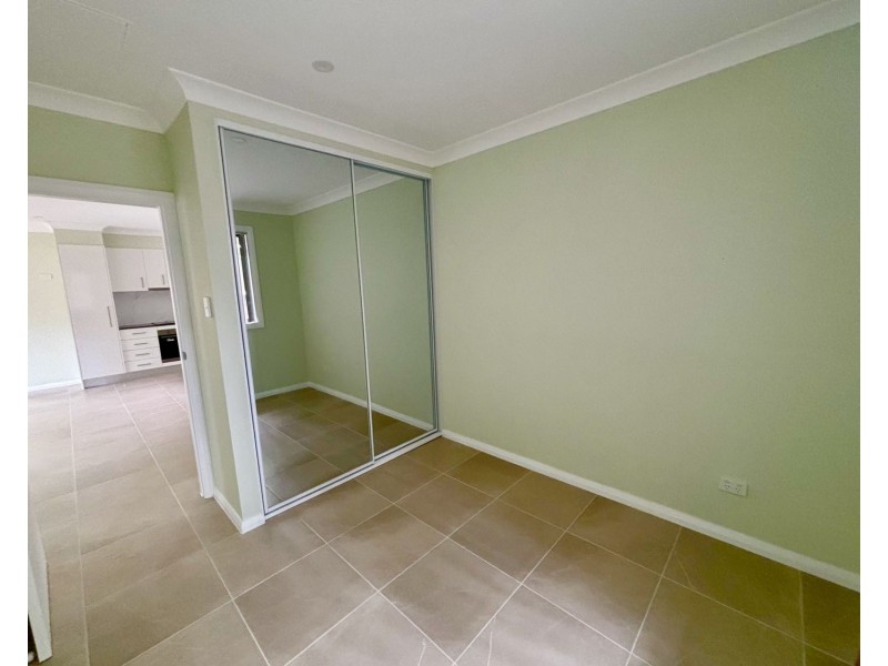 13 LAMBERT AVENUE, Ermington NSW 2115