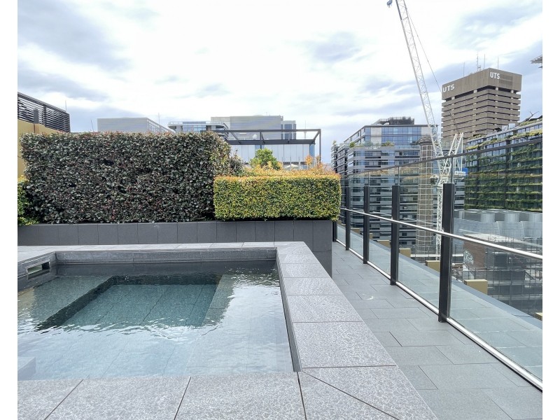 902/8 Central Park Avenue, Chippendale NSW 2008