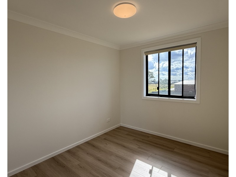 31 BRITTLEWOOD ROAD, Leppington NSW 2179