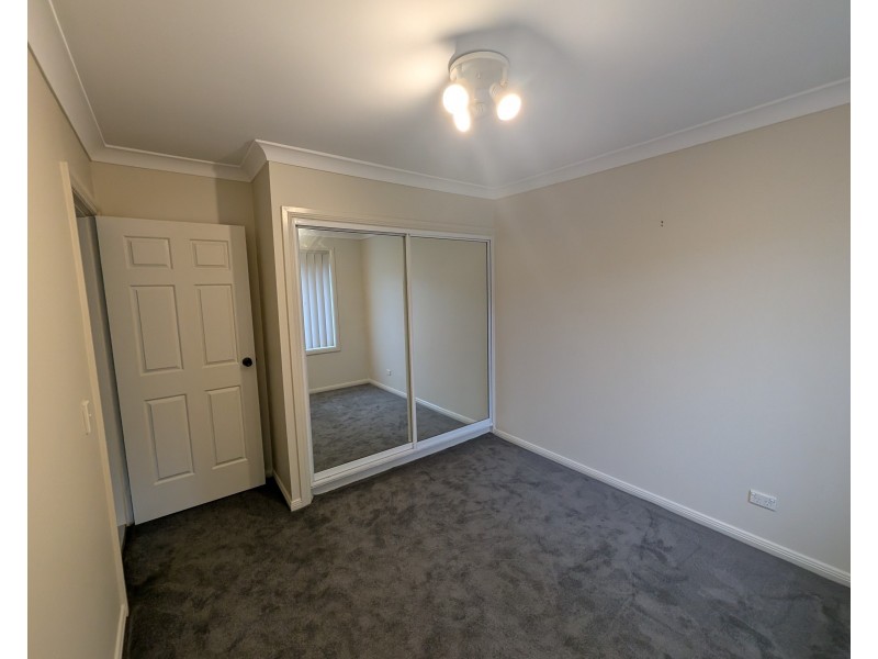 1/28-30 Pearce Street, Baulkham Hills NSW 2153