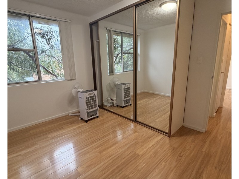 8/54 DOOMBEN AVENUE, Eastwood NSW 2122
