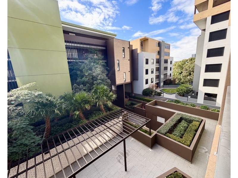 205/40-42 LOFTUS CRESCENT, Homebush NSW 2140