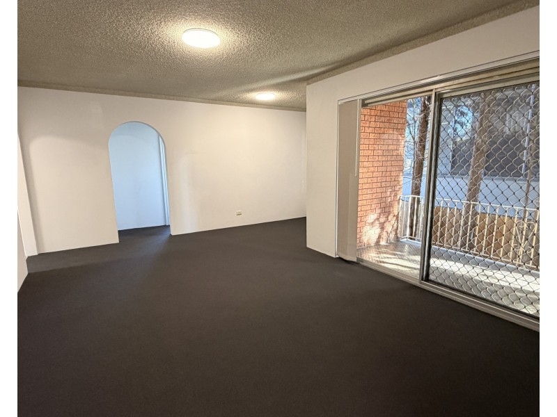 3/2 First Ave, Eastwood NSW 2122