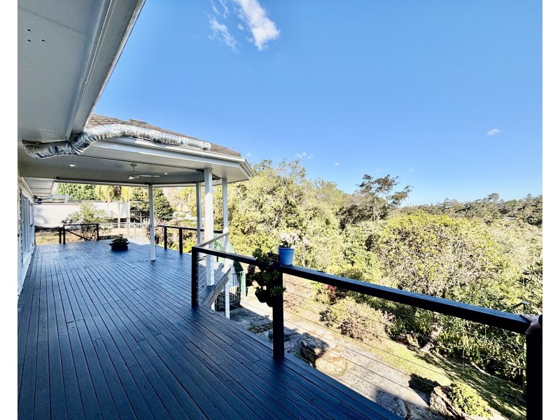 25 CARMEN STREET, St Ives NSW 2075