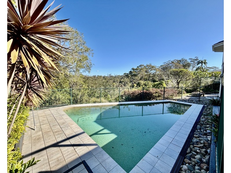 25 CARMEN STREET, St Ives NSW 2075