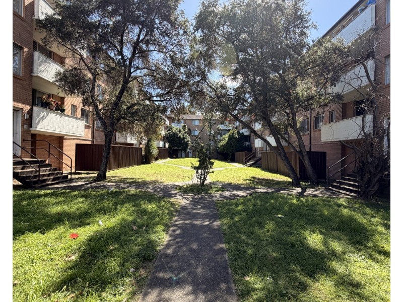 16/25 Hughes Street, Cabramatta NSW 2166