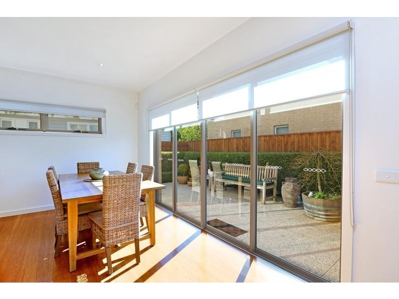 1/19 Turnbull Street, Mornington VIC 3931