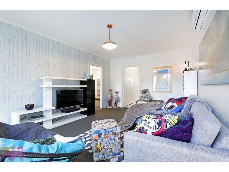 2//247 Dunns Road, Mornington VIC 3931